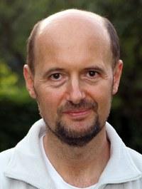 Professor Péter  Csermely
